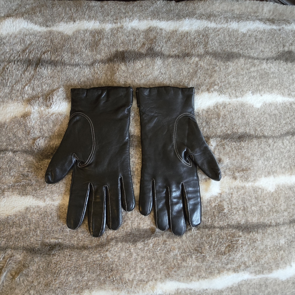 Coach Black Leather Gloves with Silver Buckle - Picture 5 of 5